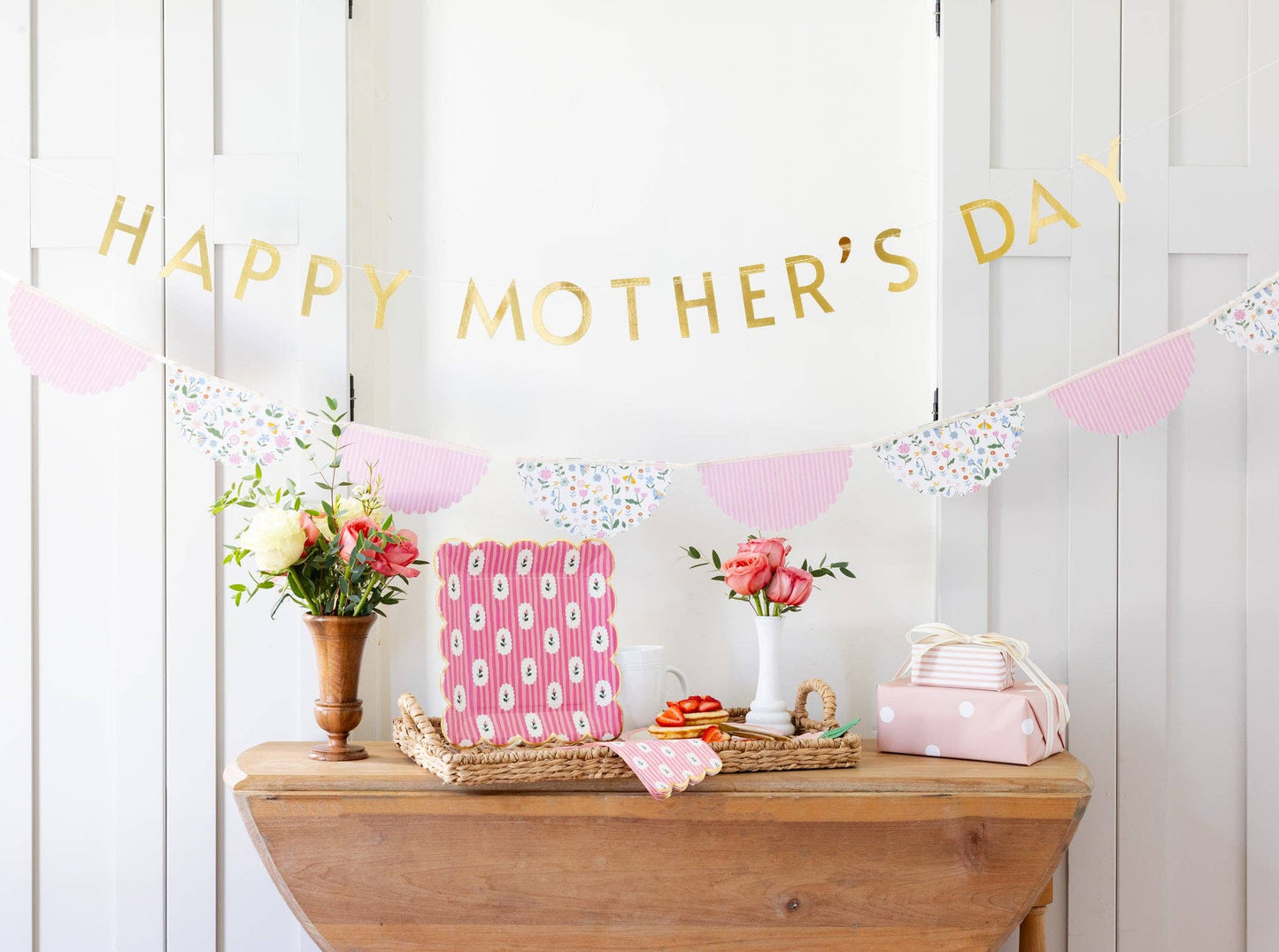 FLR1240 - Striped Floral PInk 9" Plate
