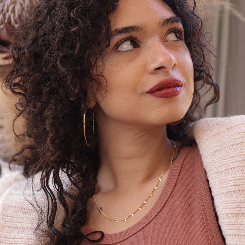 Tiny Dot Necklace: Silver