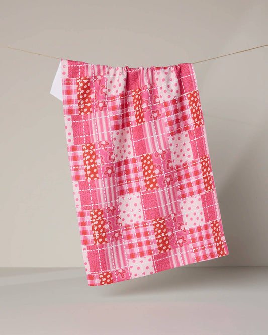 Amor Amor Tea Towel